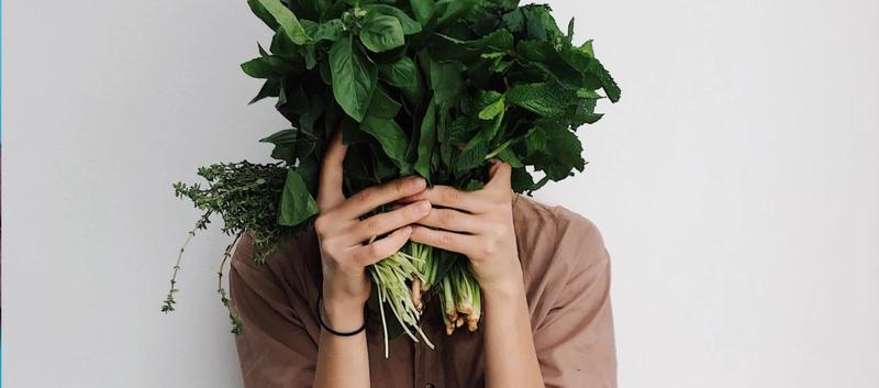 Owocowe zaskoczenia: co może zaskoczyć wegan w kwestii etyki?